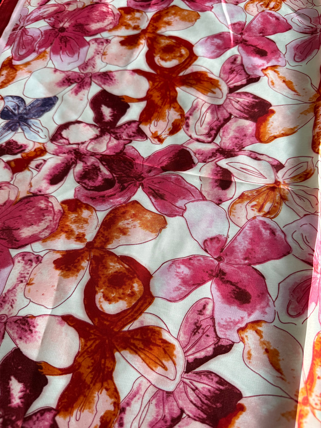 Halstuch mit Blumenmuster
