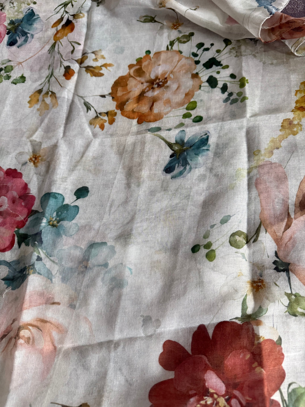 Sommerschal, luftig leicht mit Sommerblumen