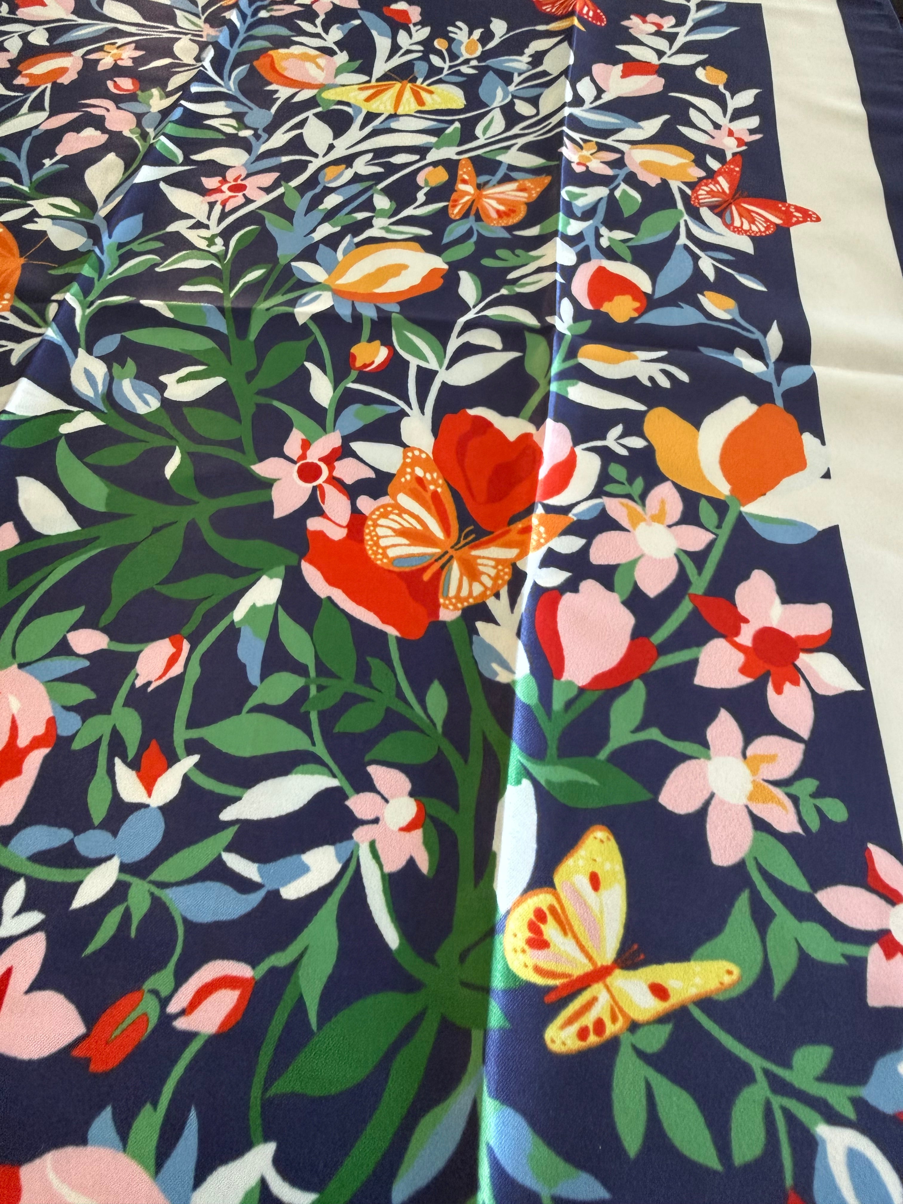 Halstuch mit Blumenwiesen-Muster, Schal, Kopftuch, Bandana