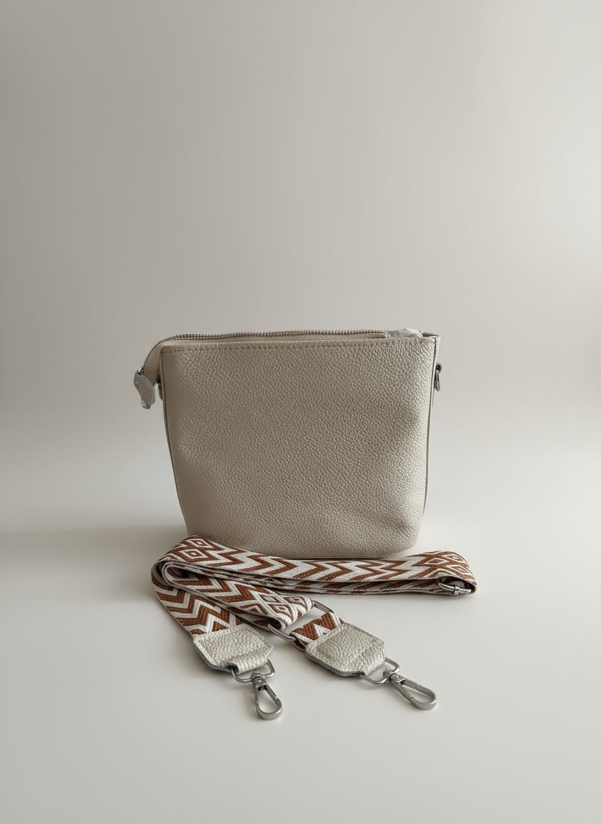 Lederhandtasche beige und blau, mit Schultergurt