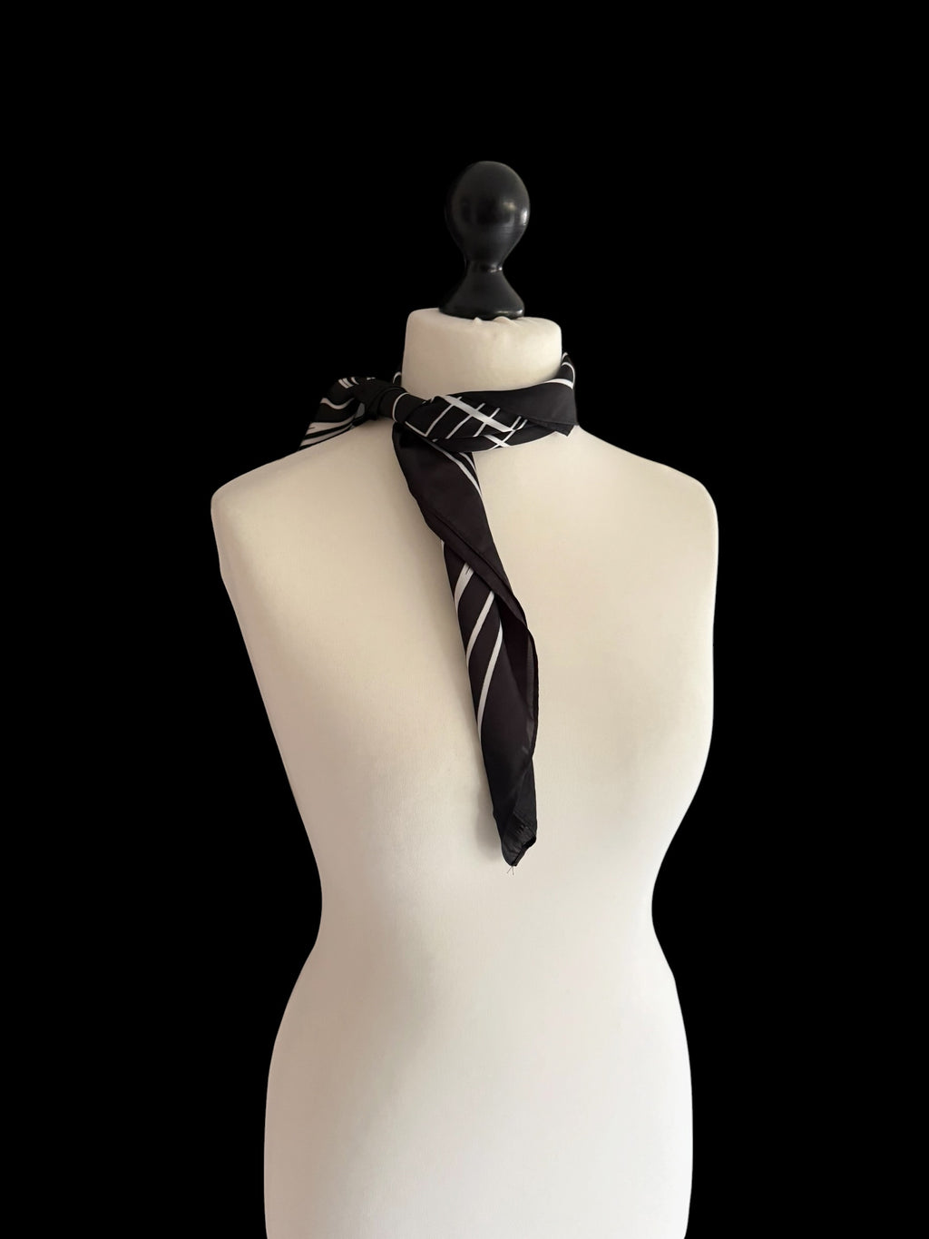 Tuch, Bandana, Kopftuch in schwarz/weißem Design