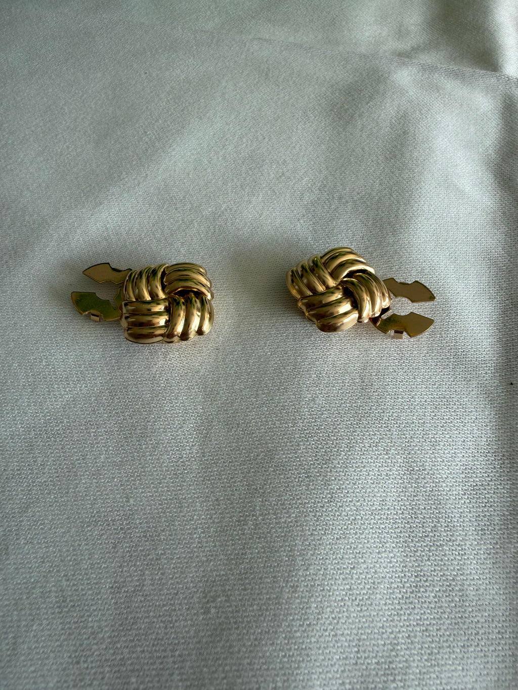 Zierknöpfe ohne Nähen